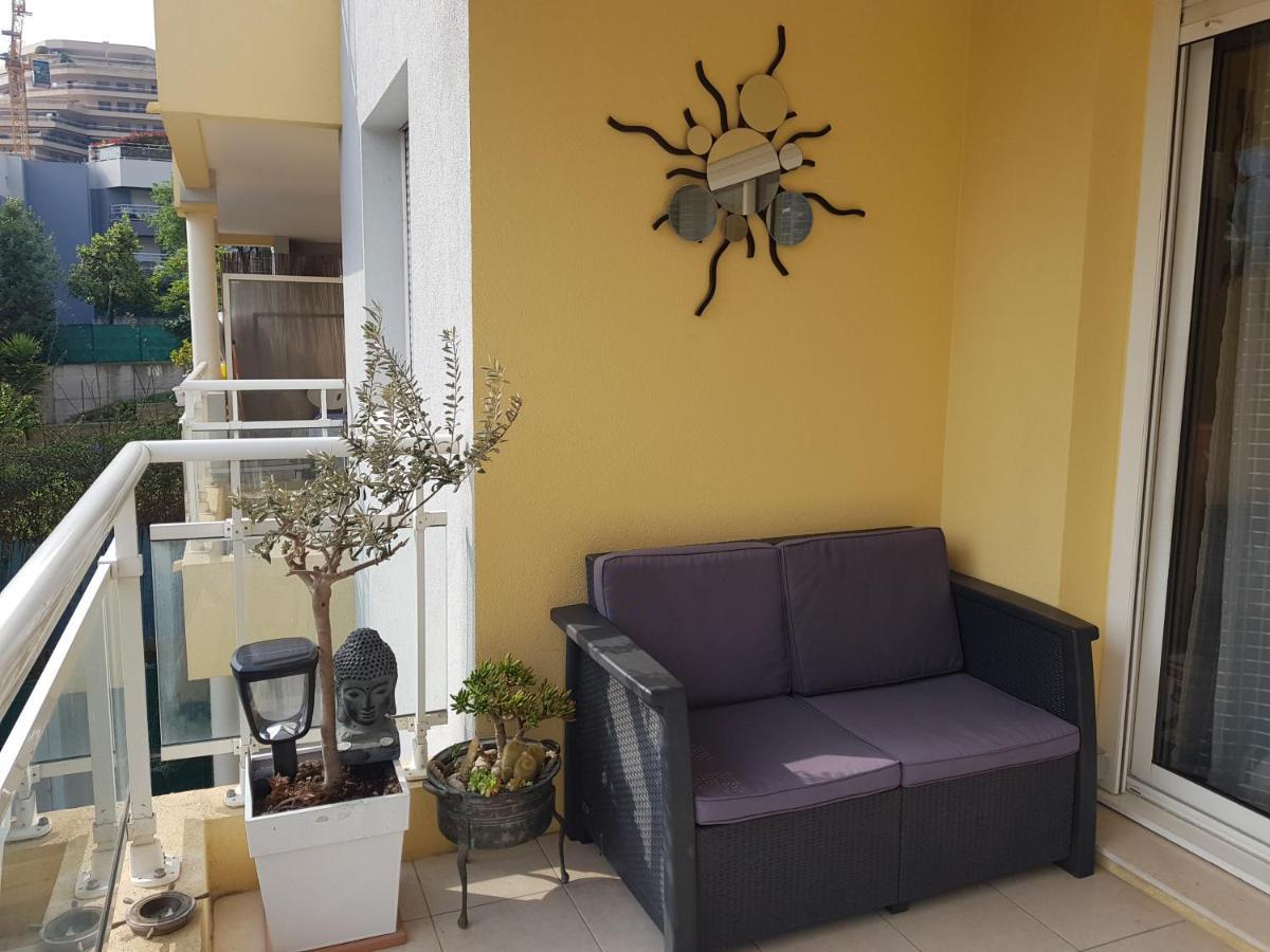 Beau Appartement Avec Garage Ferme Бюсолей Екстериор снимка